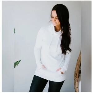 Lily & Lottie White Cowl Neck Tunic Sweatshirt - XS